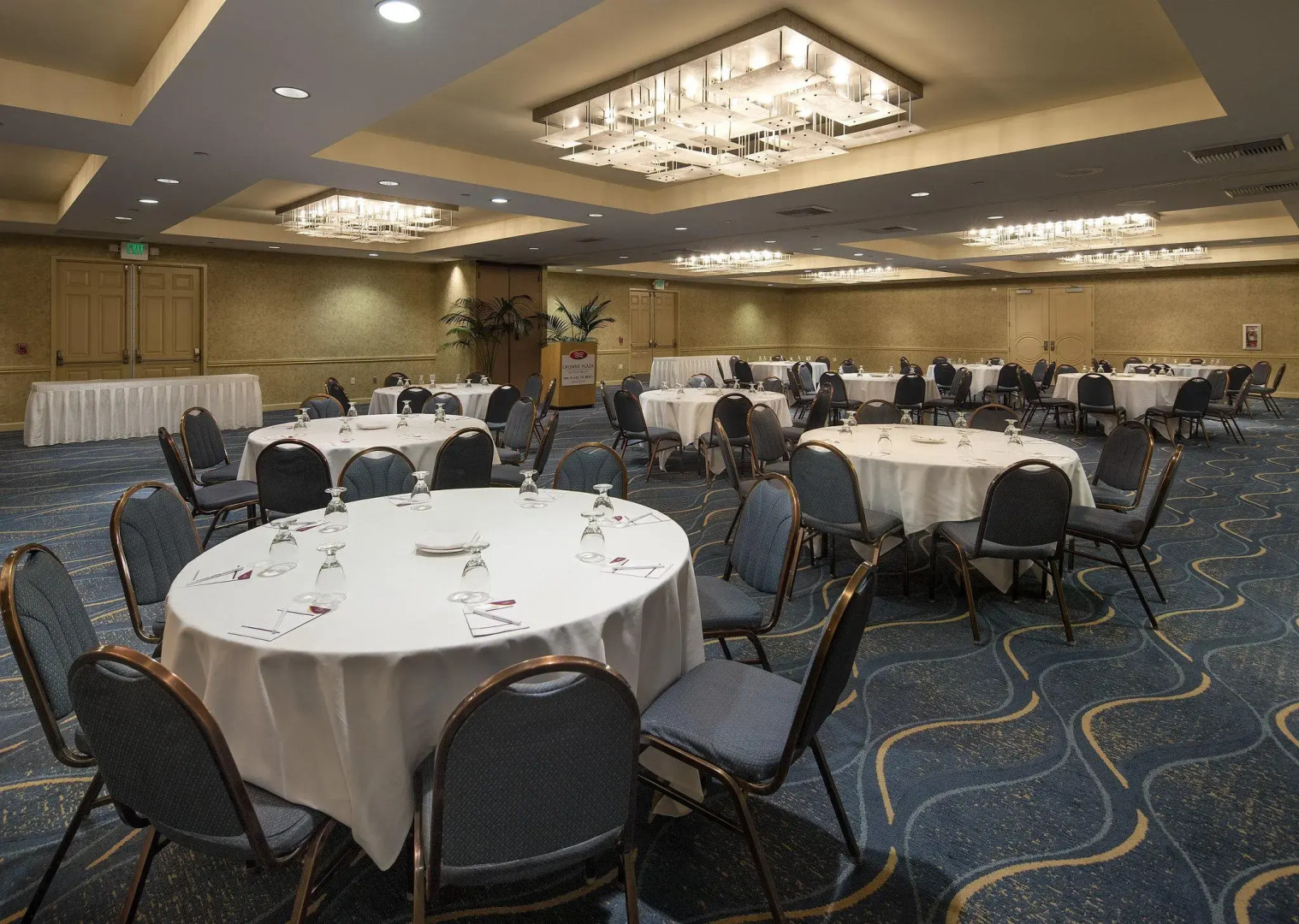 Crowne Plaza Ventura Beach by IHG