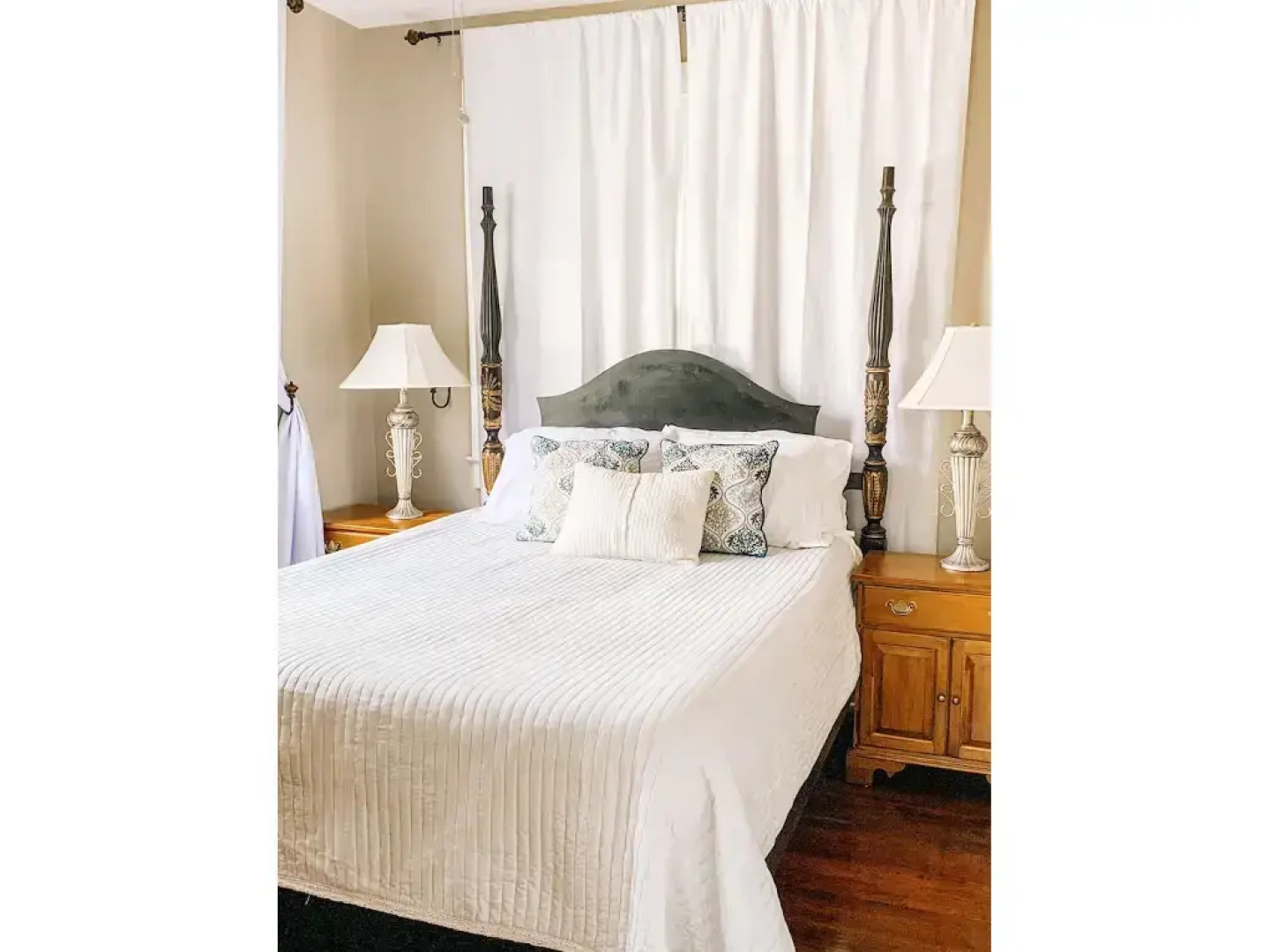 Park Place Inn and Cottages