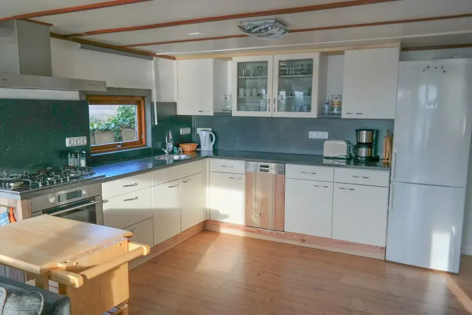 8 Pers Large Seaside Home in Front of the Lauwersmeer