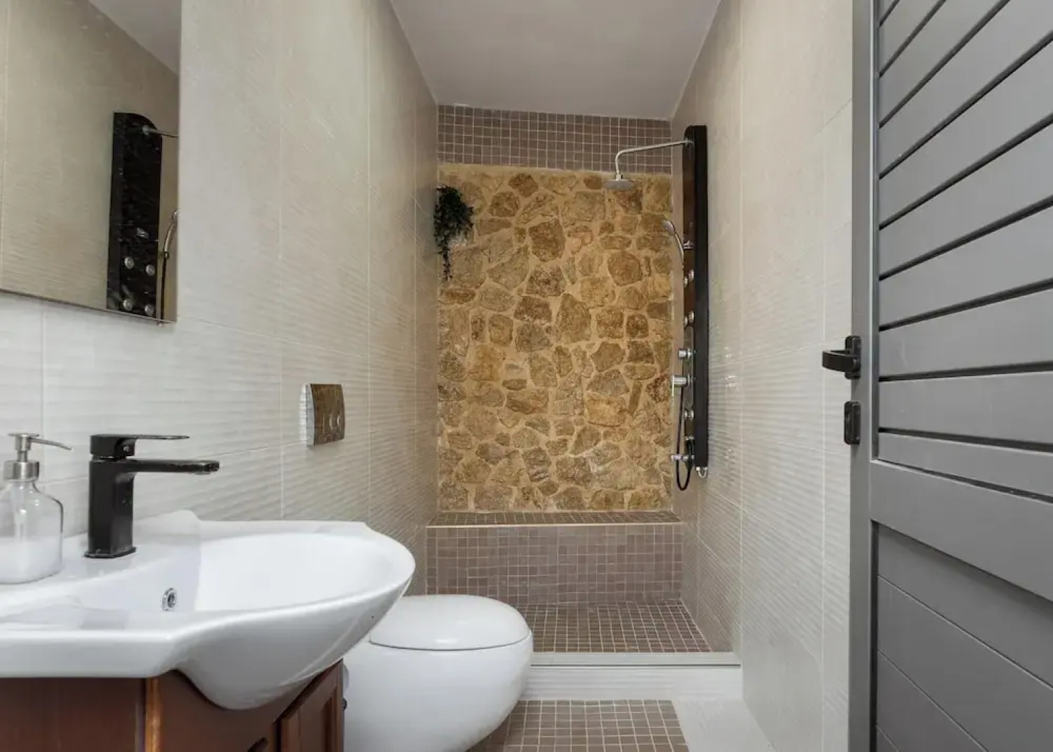 Aeolia Villa Athenian Riviera