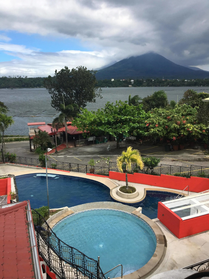 Ang Tahanan ni Aling Meding Hotel