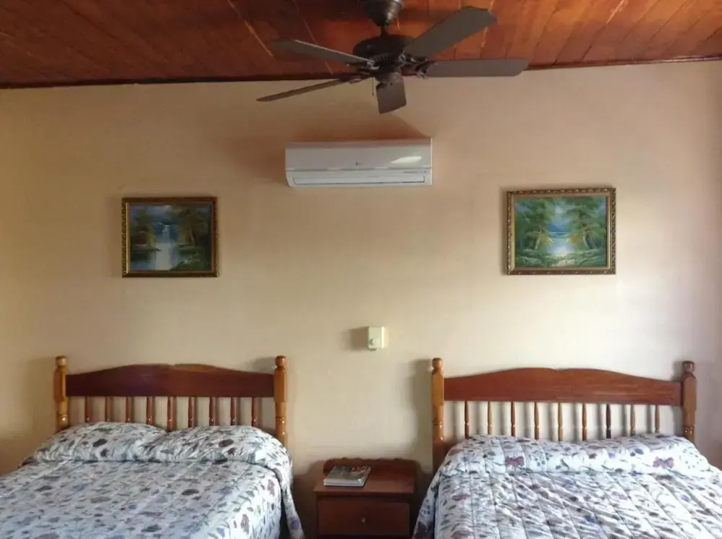 Anchorage Beach Resort