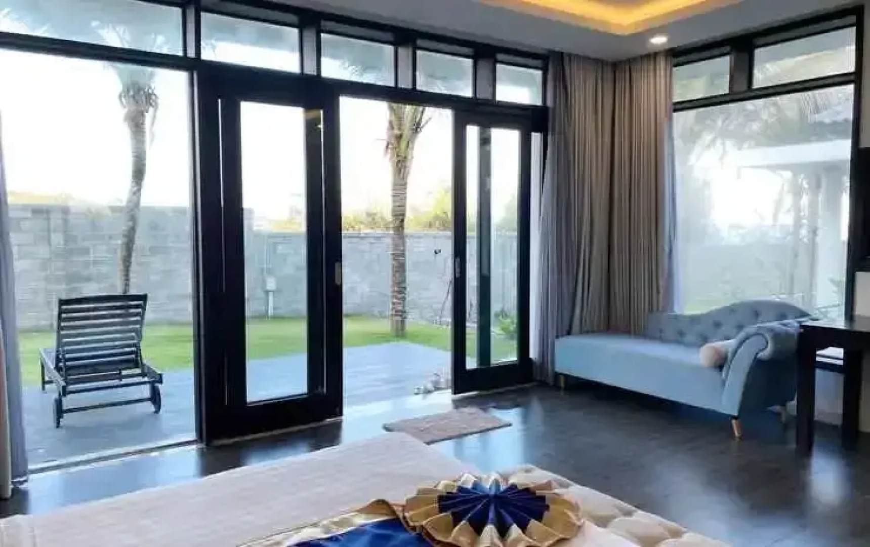 Starlight Villa Beach Resort & Spa