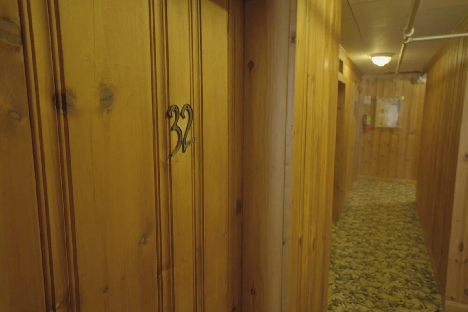 Betty Doon Motor Hotel