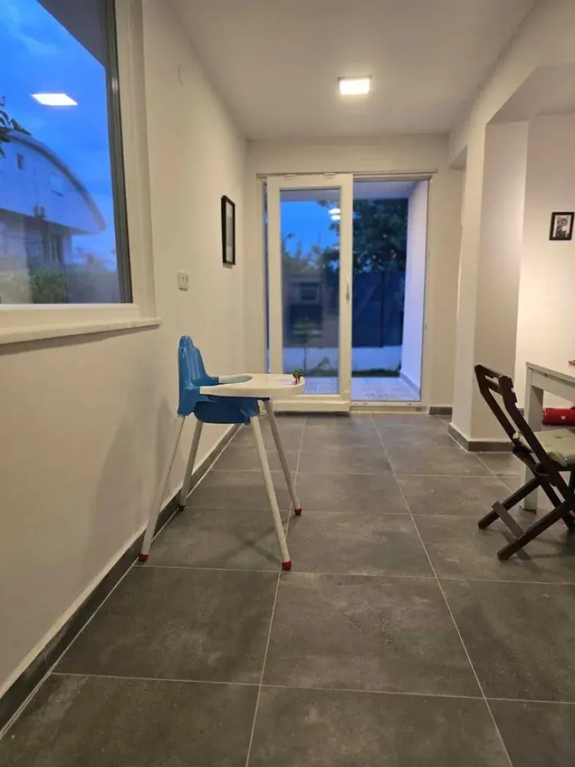 VILLA OLINDA 4 BED with huge garden