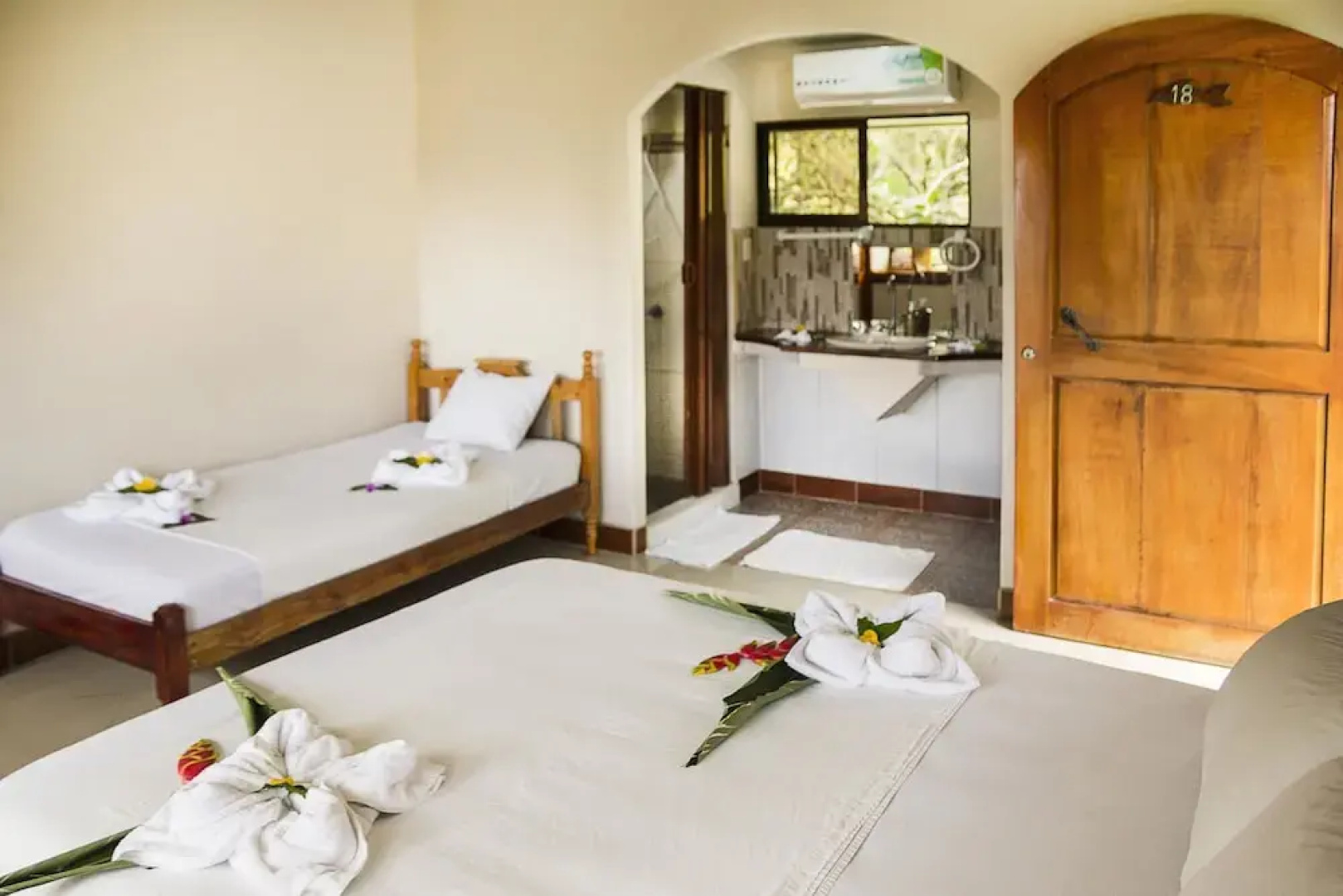 Corcovado Adventures Tent Camp