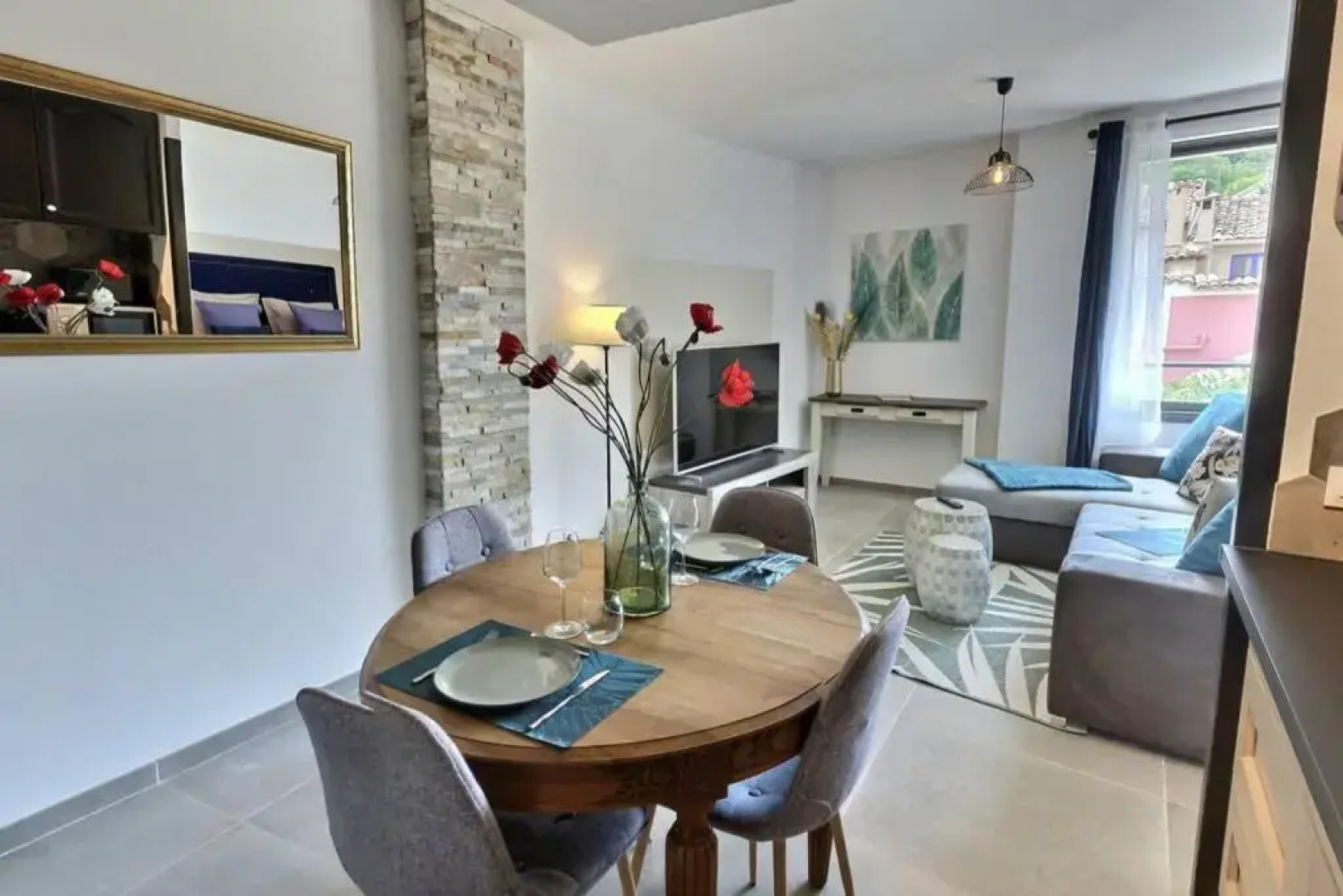 Spacieux, terrasse, vue imprenable Moustiers #6