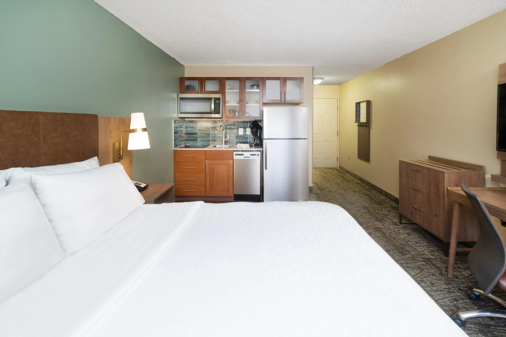 Staybridge Suites Memphis - Poplar Ave East by IHG
