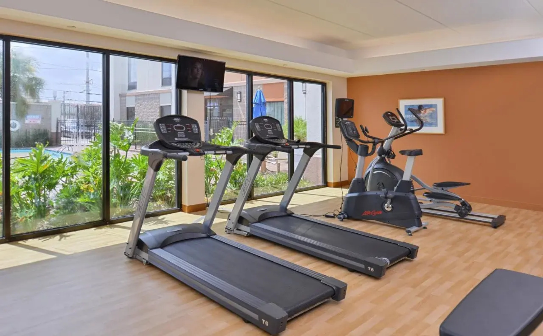 Holiday Inn Express & Suites New Orleans Airport South by IHG