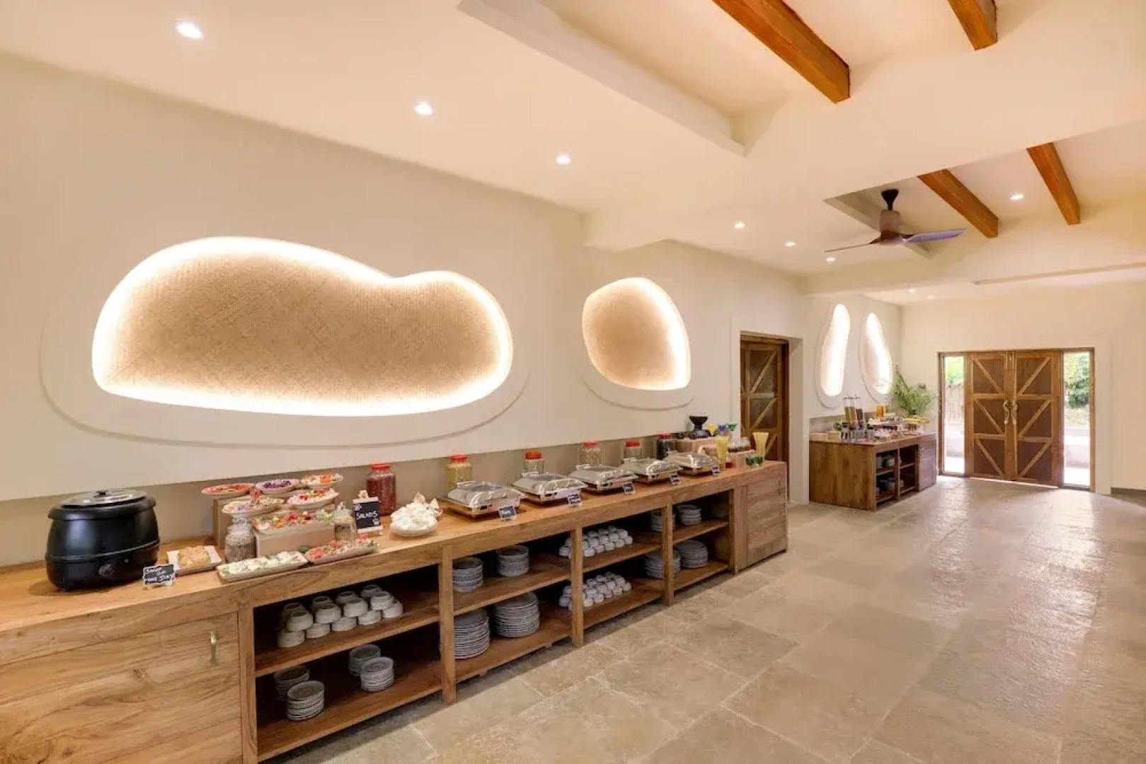 Lemon Tree Wildlife Resort Kanha