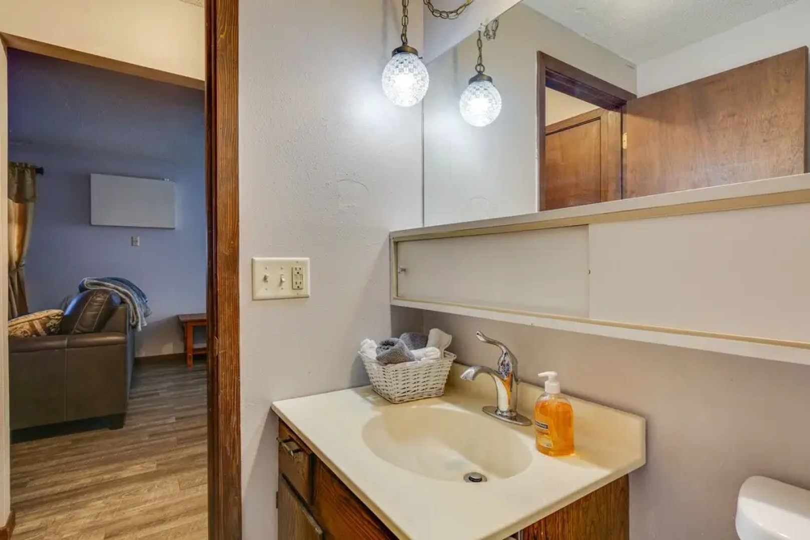 Downtown Pierre Apartment ~ 1/2 Mi to River!