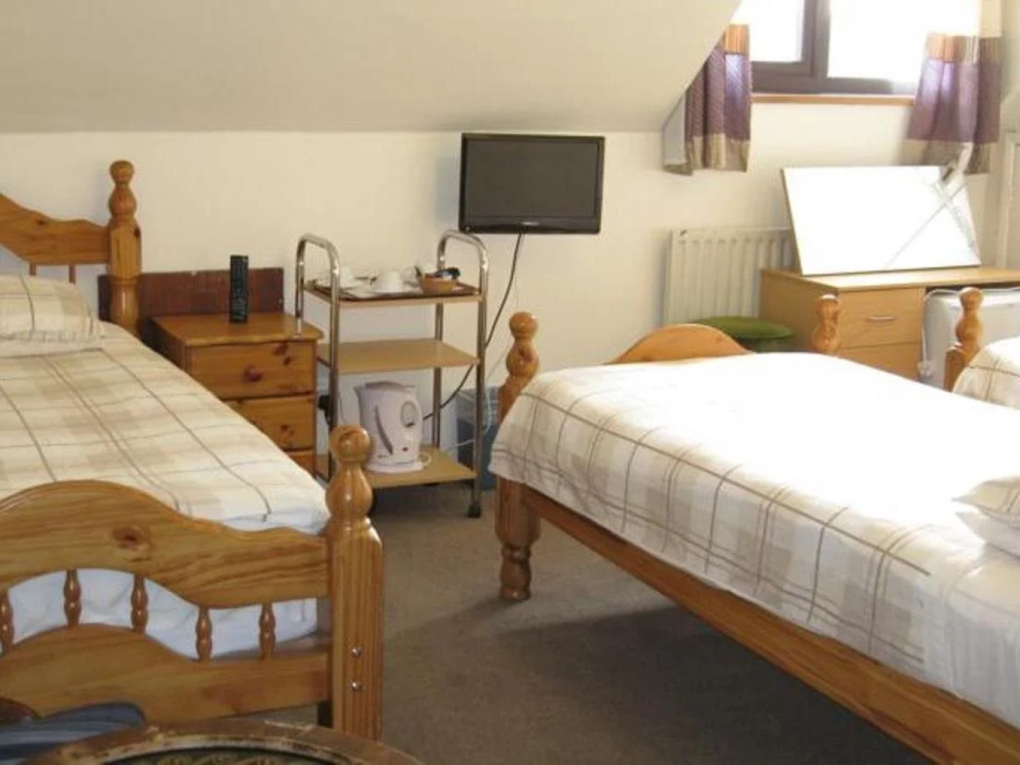 Woodlands Hotel and Restaurant