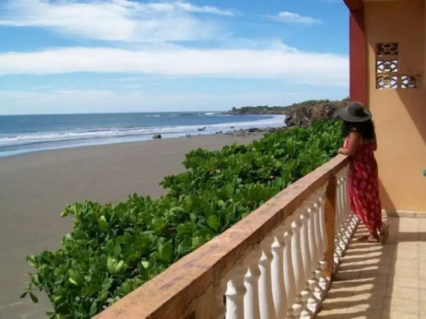 Torola Hotel & Beach Resort