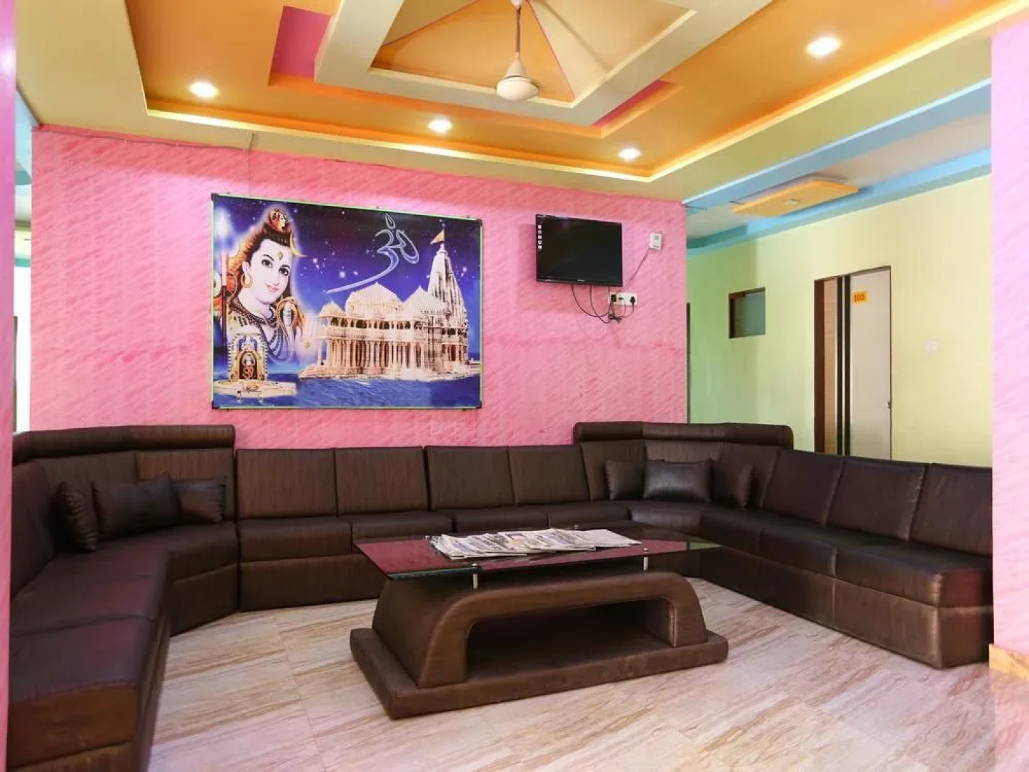 OYO Rooms Railway Station Somnath 1