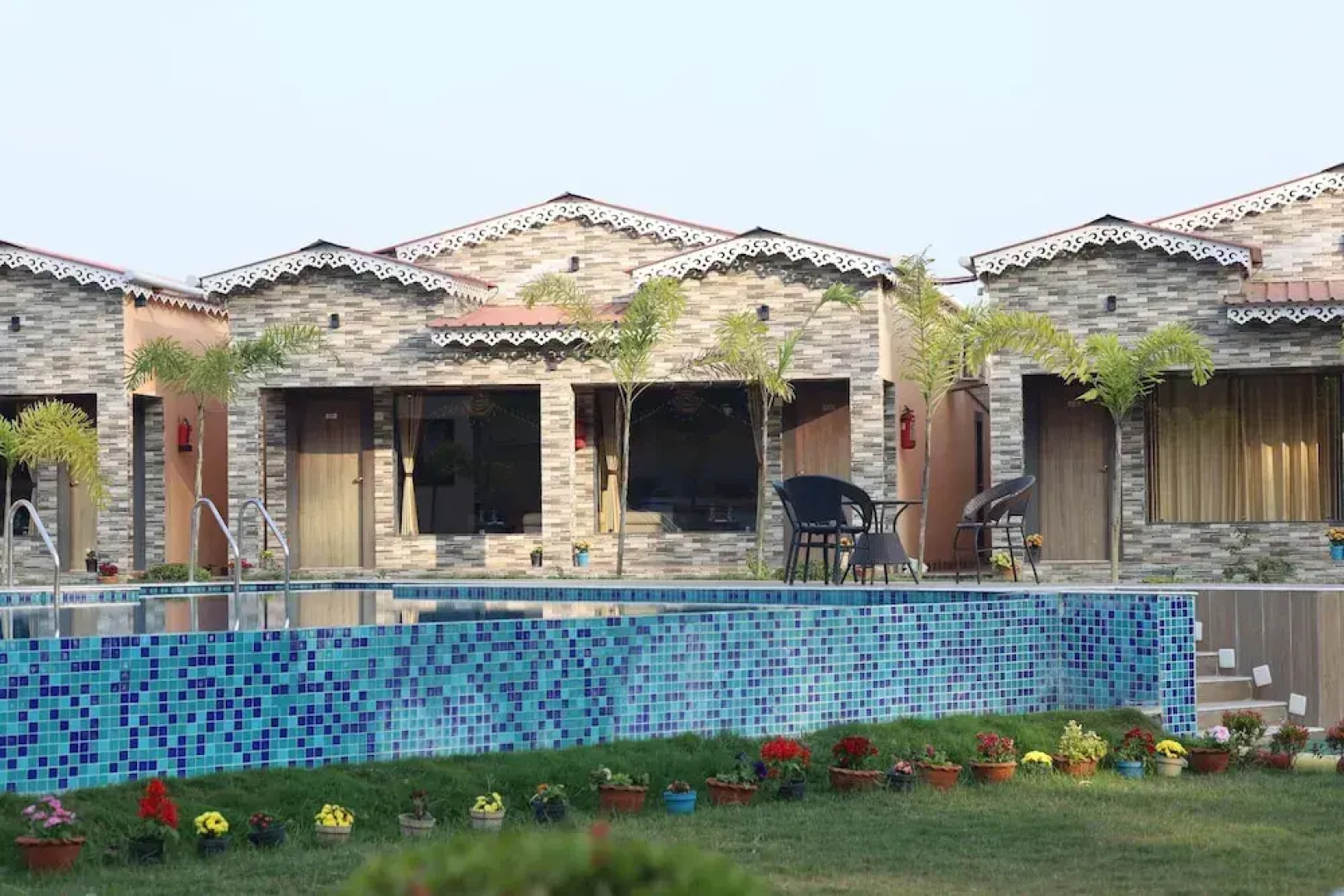 Golden View Resort & Restaurant