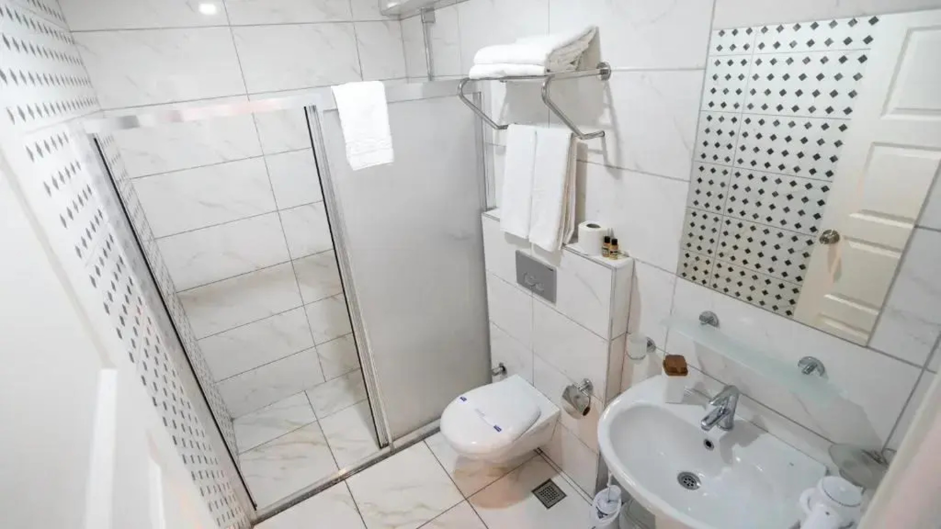 Cleopatra Ada Apart Hotel