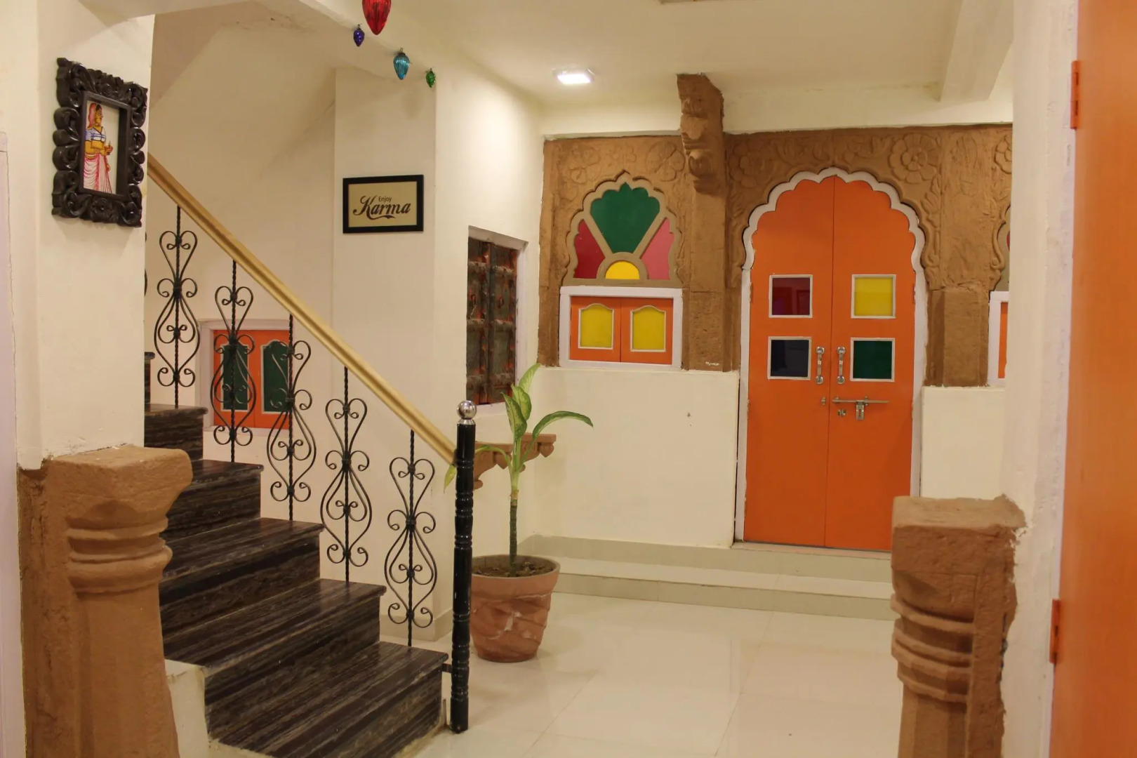 Kesar Heritage Guest House