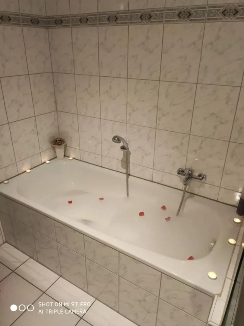 Apartment Wesseling Nauerz