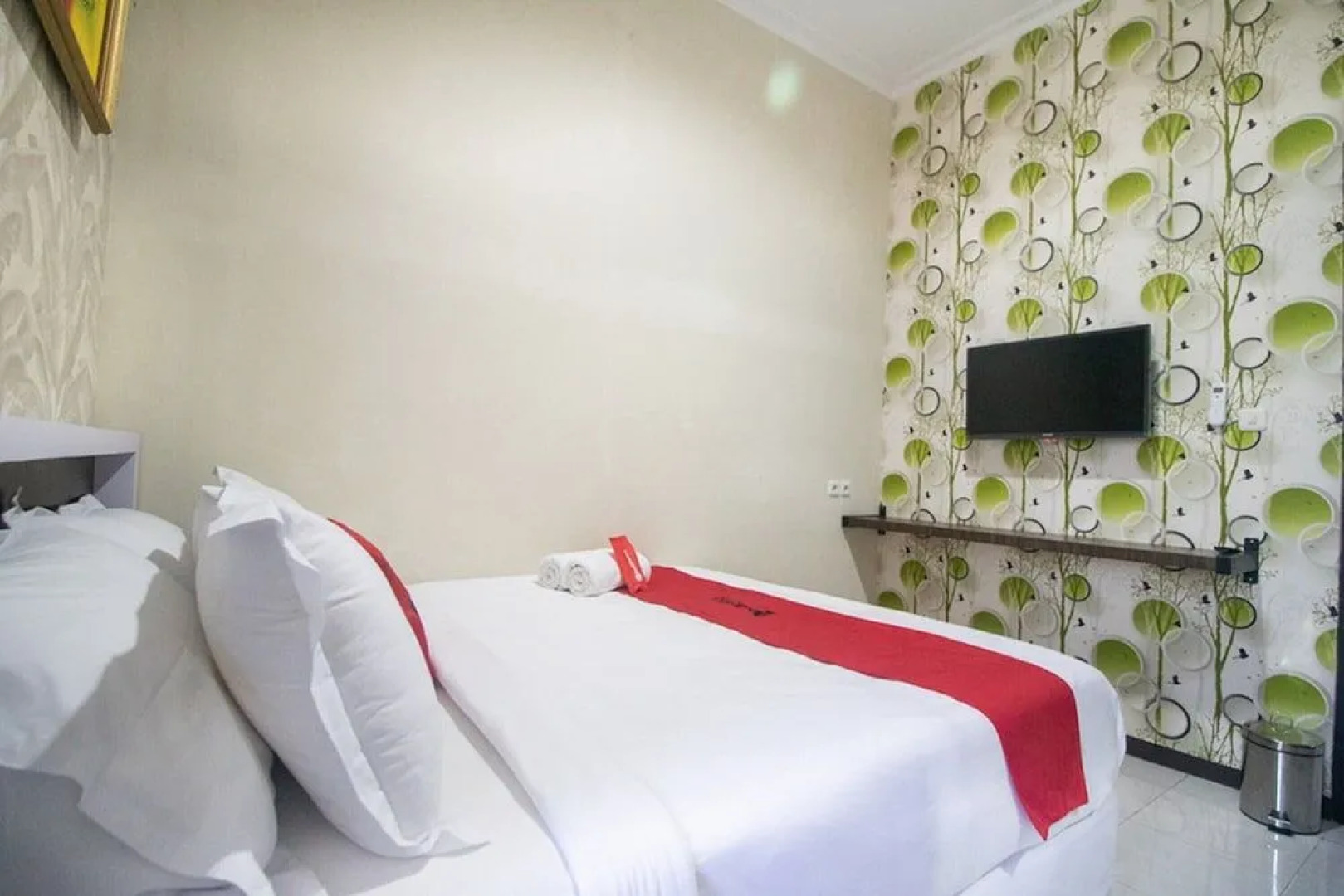 RedDoorz Syariah @ Hotel 91 Jember