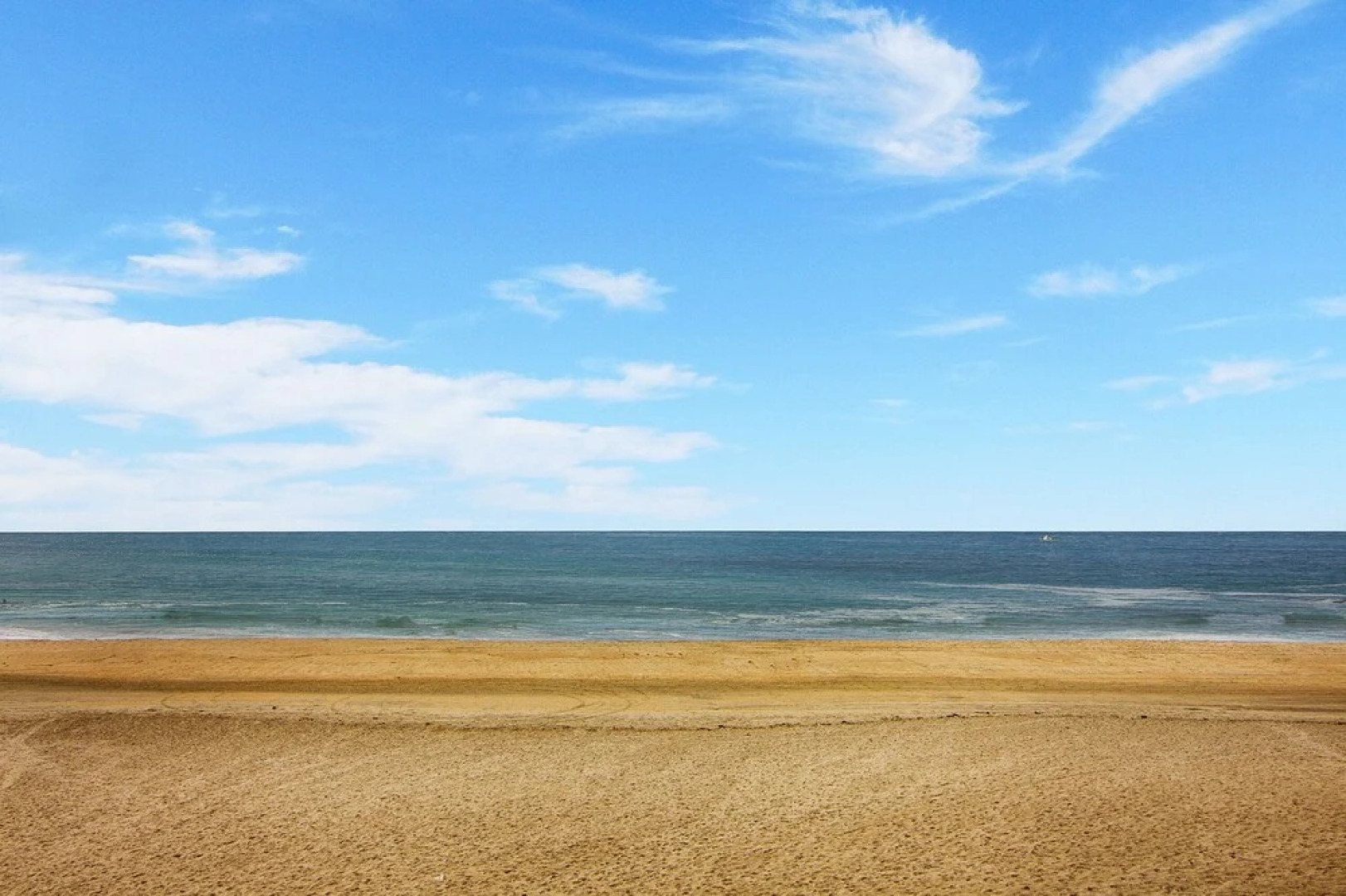 NEW - Private Entrance 2BR/BATH Next To Ritz Carlton Laguna - Walk To Beach! (MB3)