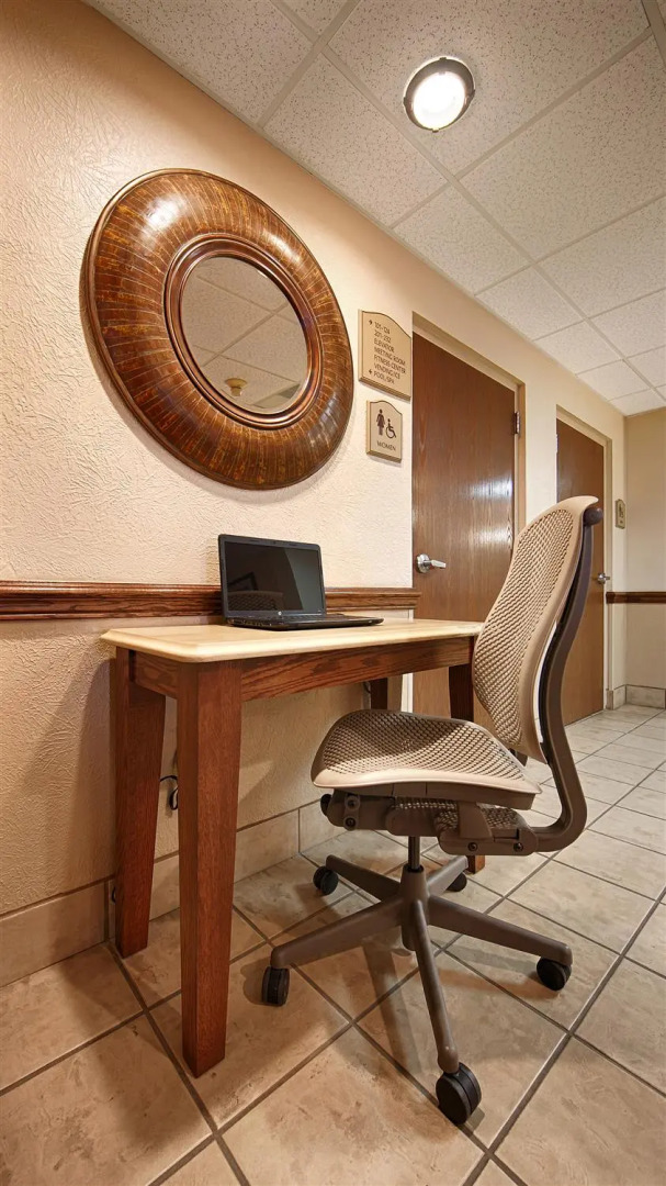 Best Western PLUS Caldwell Inn