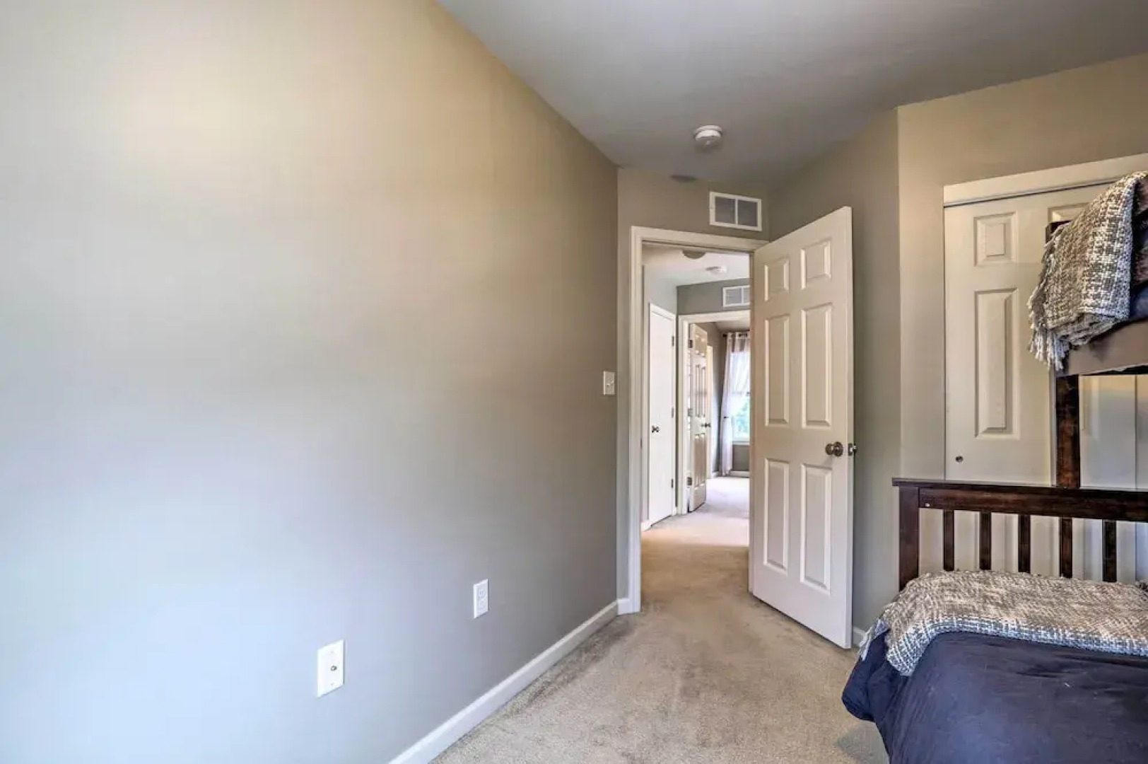 Bellefonte Townhouse - 9 Miles to Penn State!