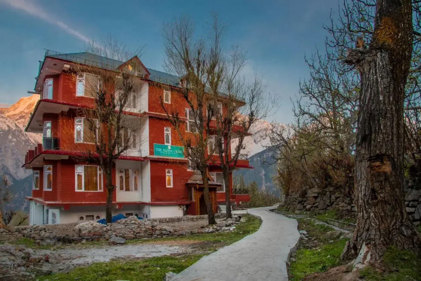 Echor - The Alpine Crest