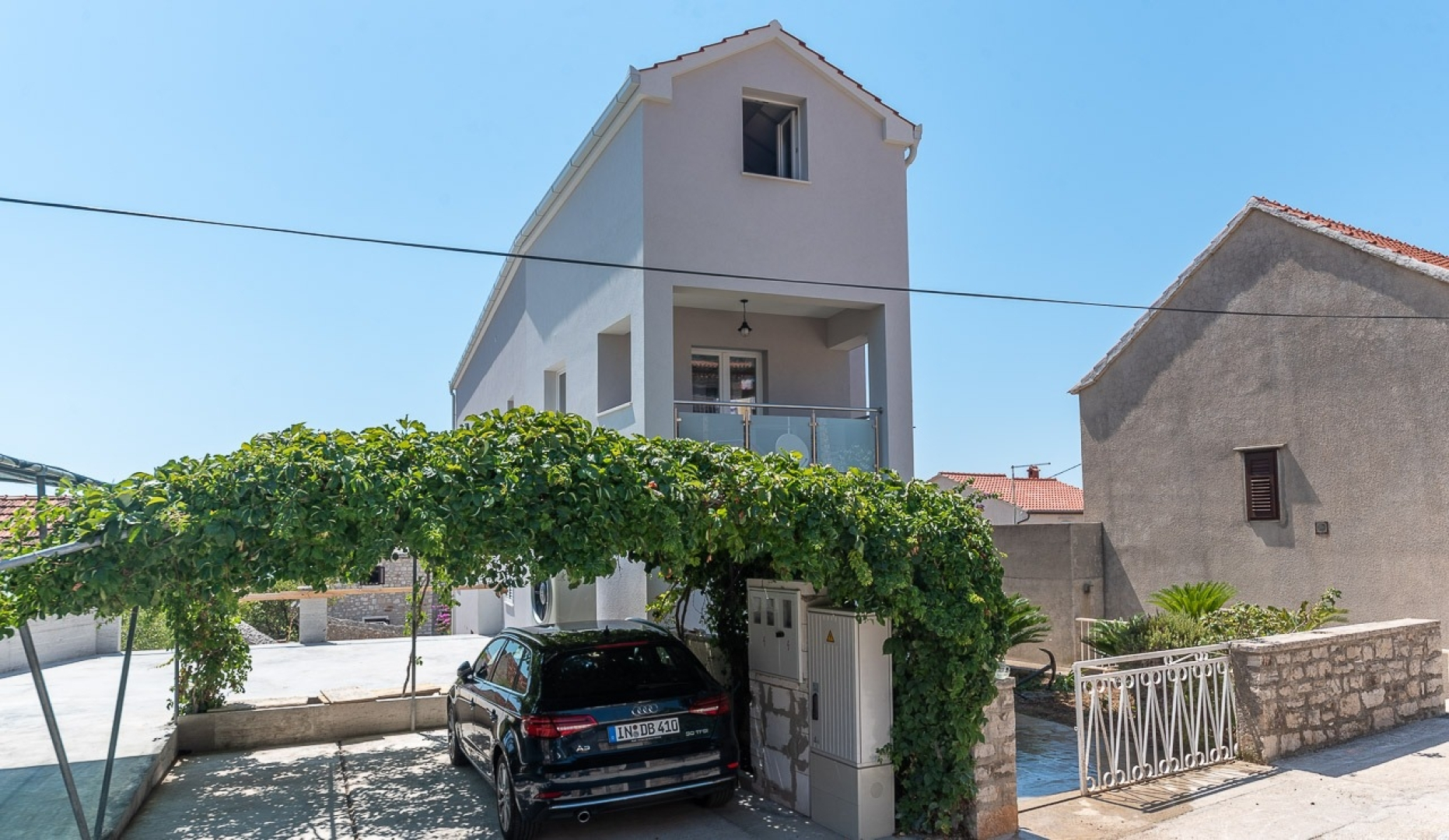 Apartment Renci - great location & sea view: A3 Bol, Island Brac