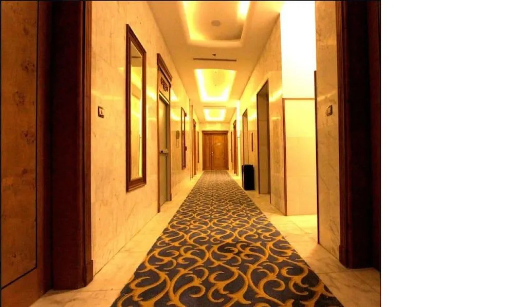 Platinum Alkhamseen Serviced Apartments