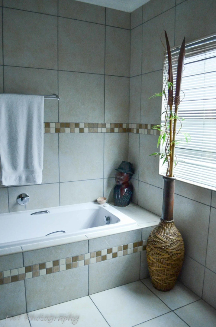 Five A Morris Bed and Breakfast