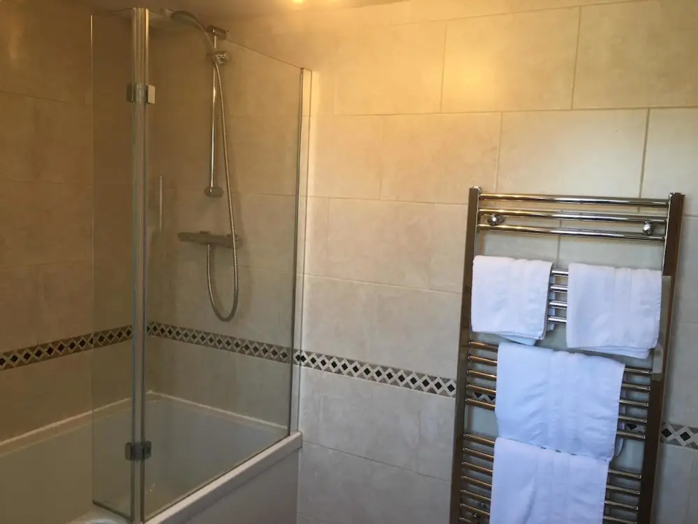 Tasman Bed  Breakfast