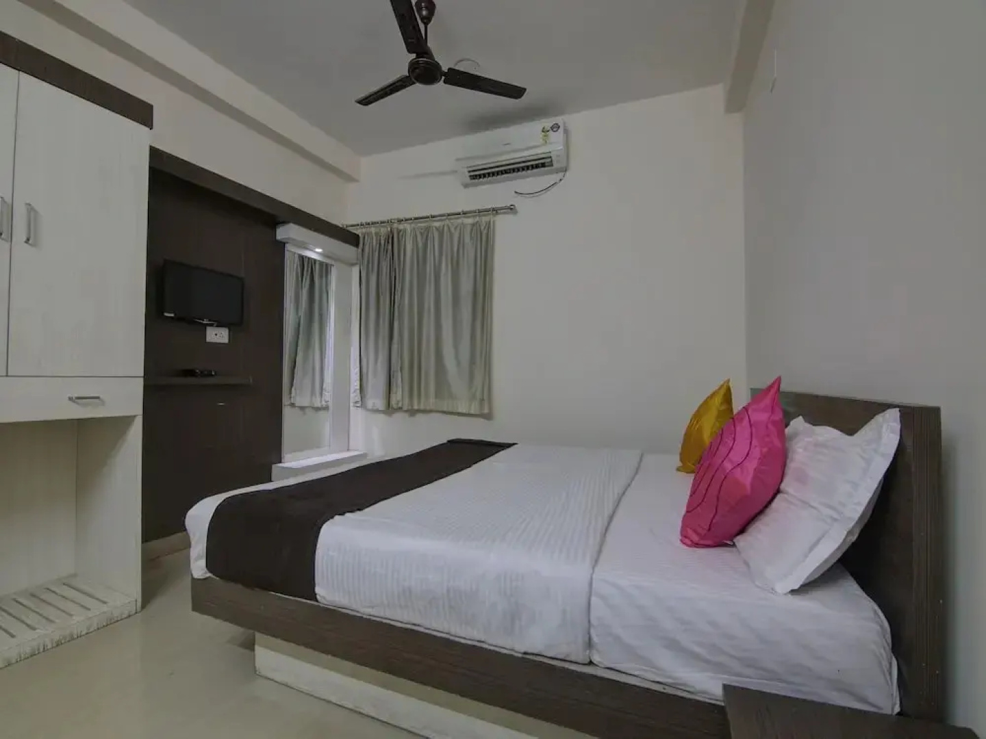 Raj Residency
