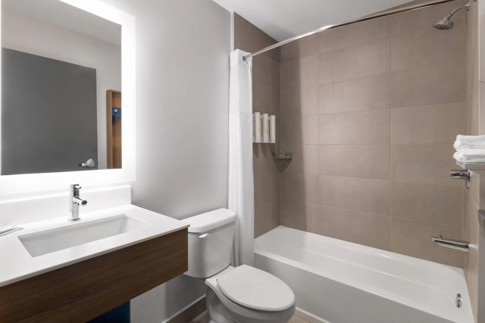 Microtel Inn & Suites By Wyndham Rehoboth Beach