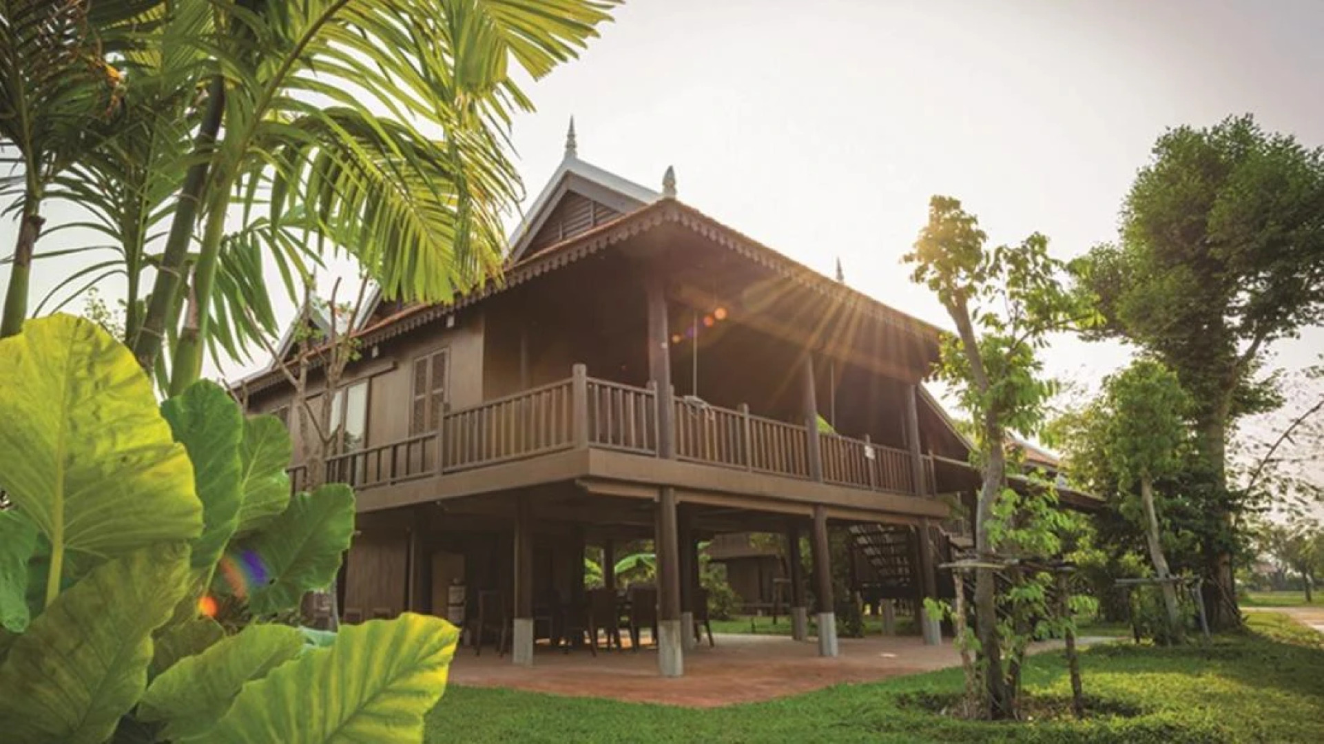 Phum Khmer Angkor Resort