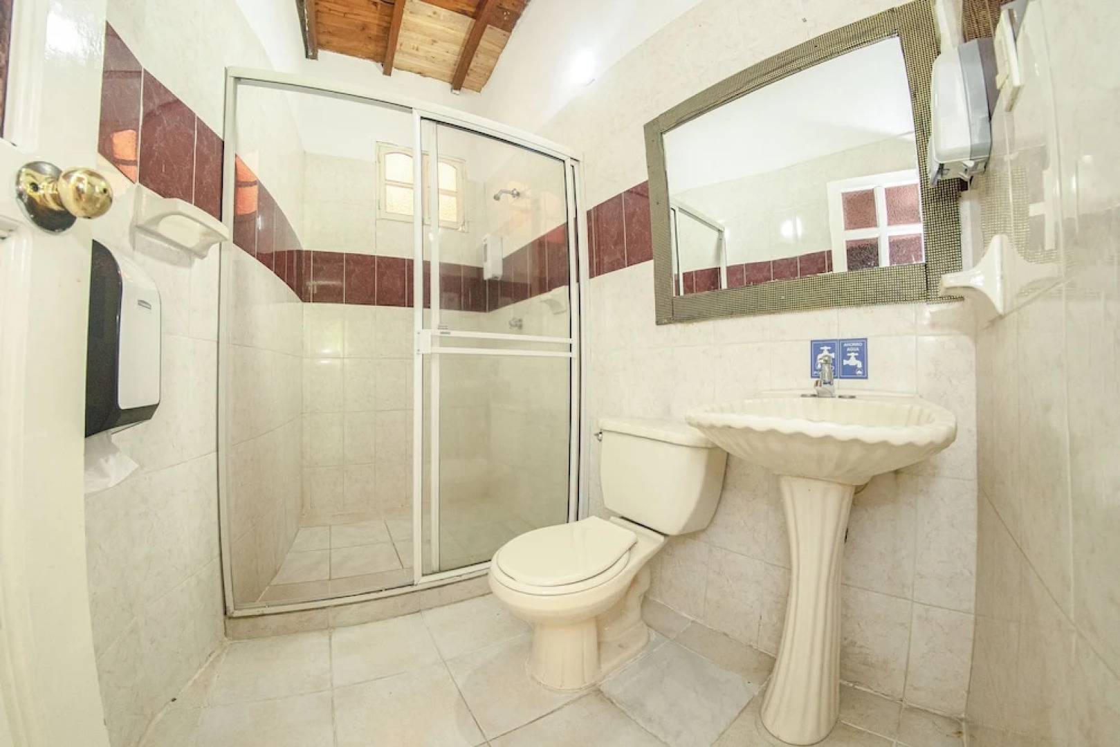 Portón de Occidente by Bernalo Hotels