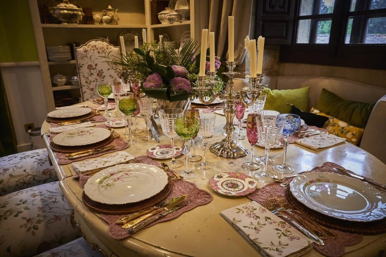 Helguera Palacio Boutique & Antique