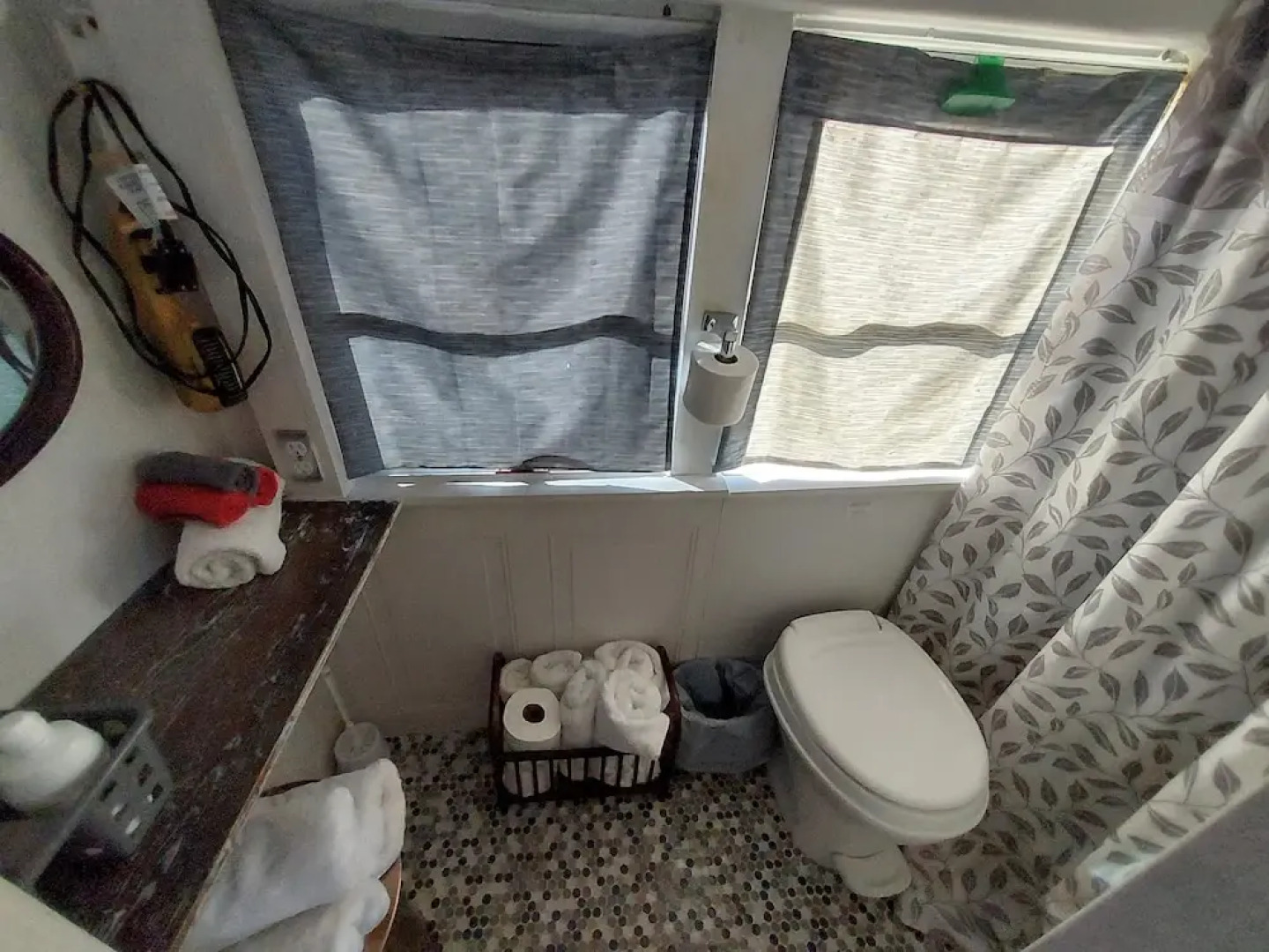 Bruiser Cozy Riverfront School Bus Pet Friendly