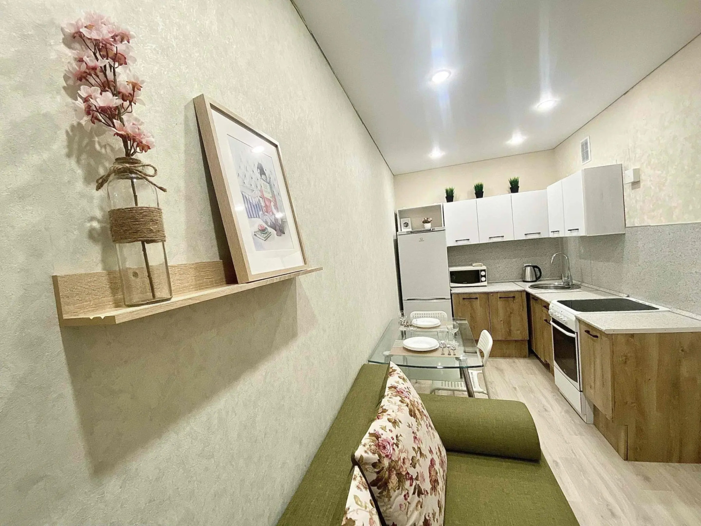 Rental Family Rooms (Рентал Фэмили) на Олимпийском бульваре 6