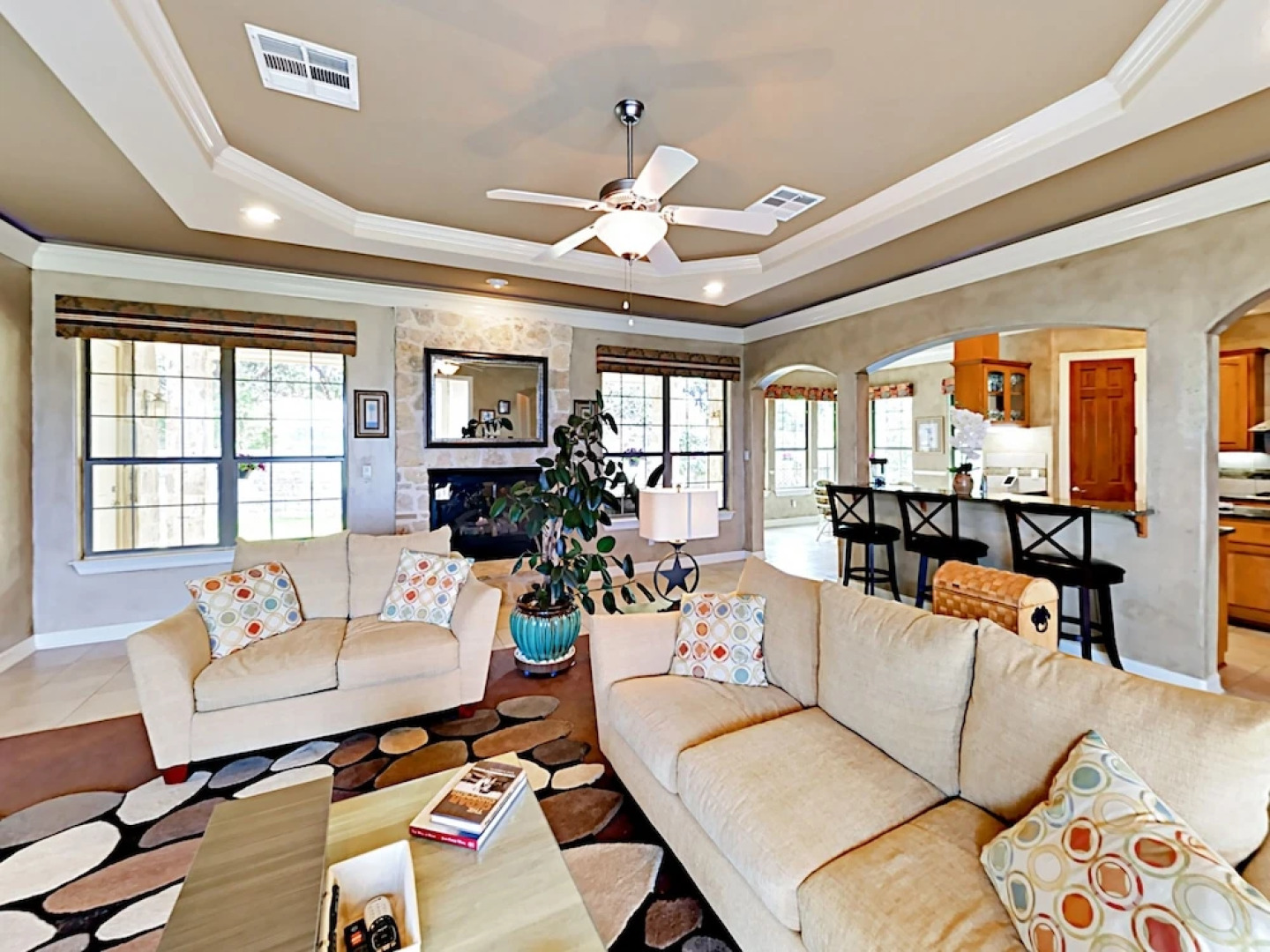 8413 Leander - 4 Br Home