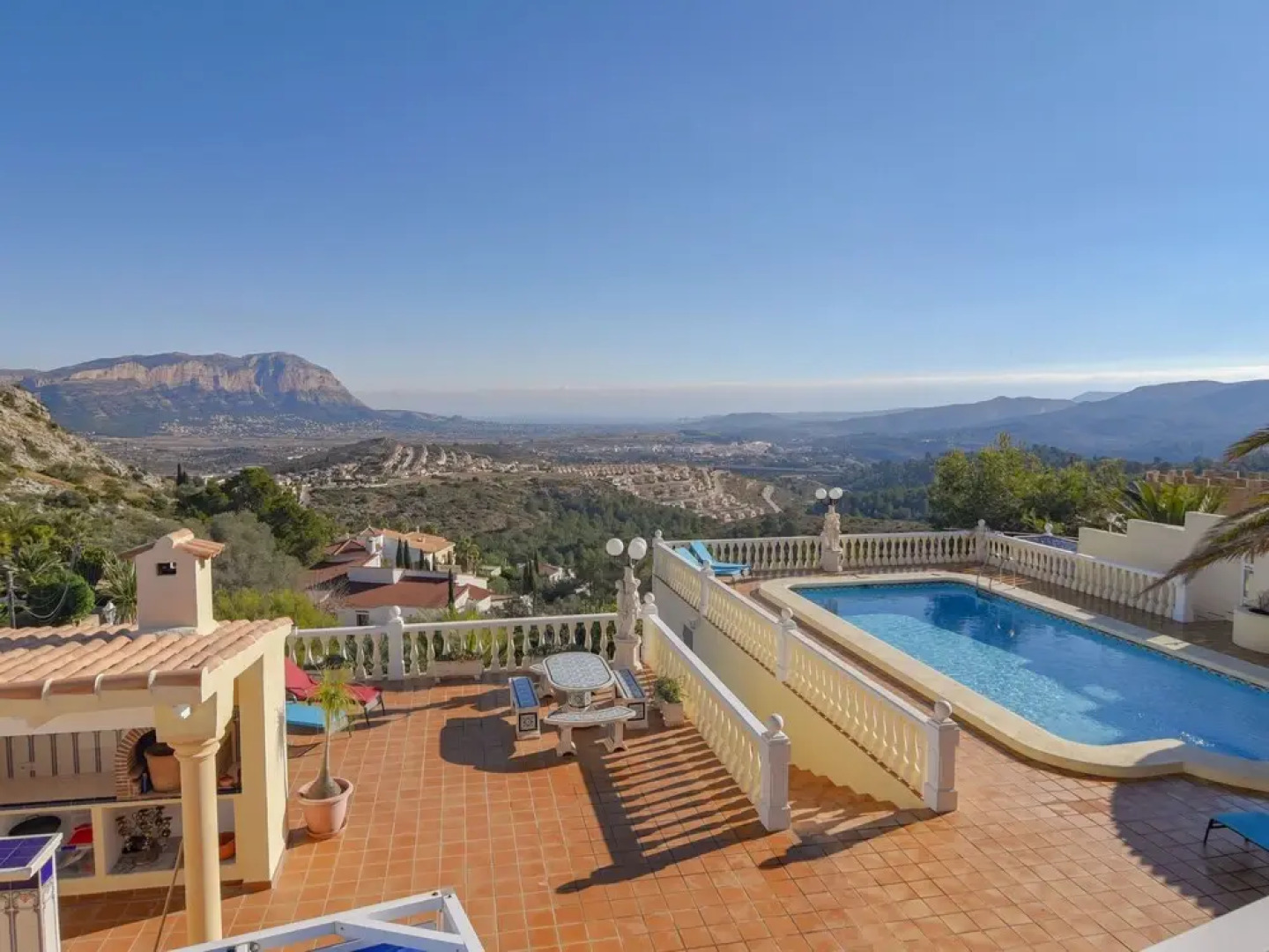 Modern Villa in Pedreguer With Private Pool