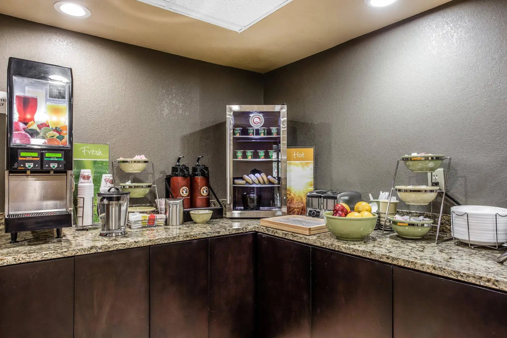 Quality Inn & Suites Columbia