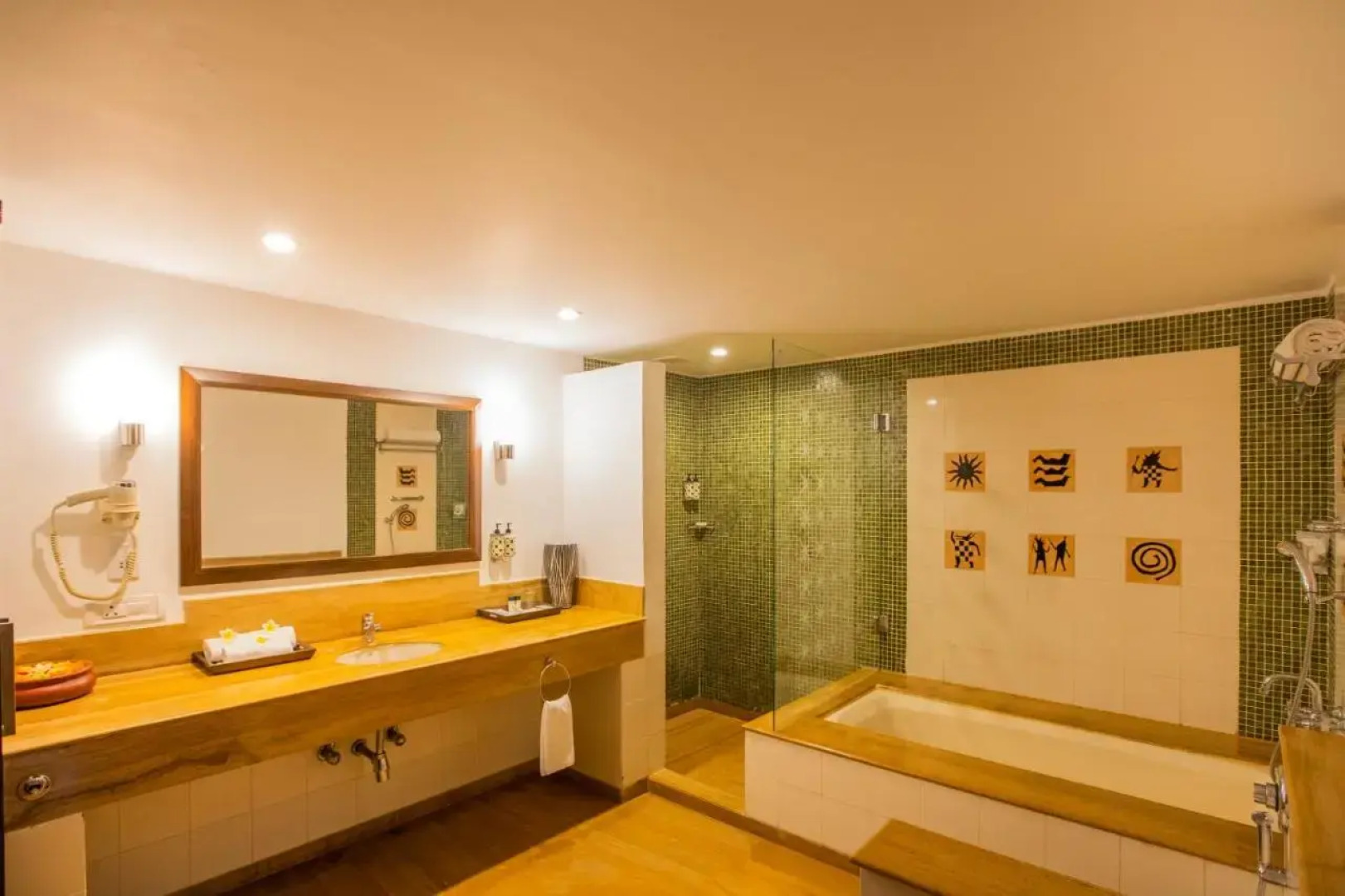 Lemon Tree Amarante Beach Resort, Goa