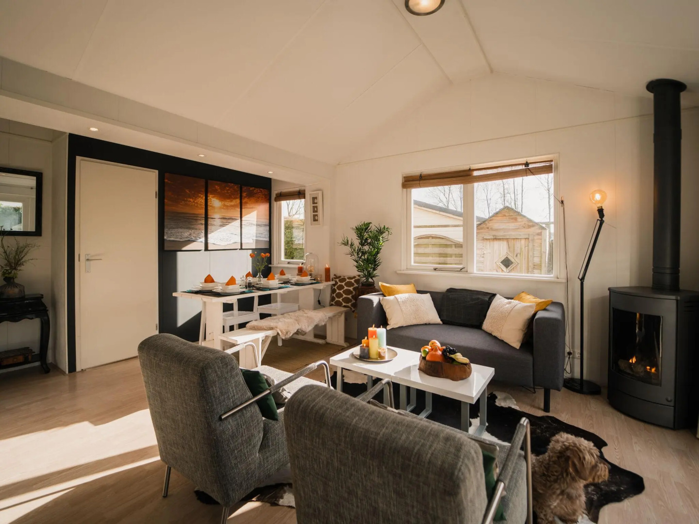 Nice chalet with a microwave, near the Wadden Sea