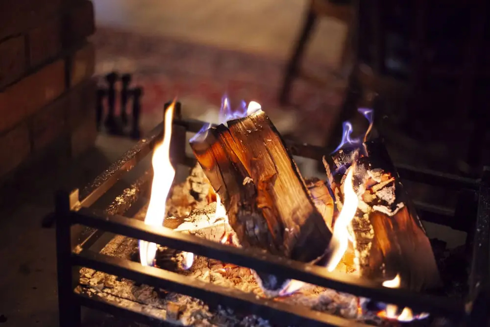 The Bell Alderminster