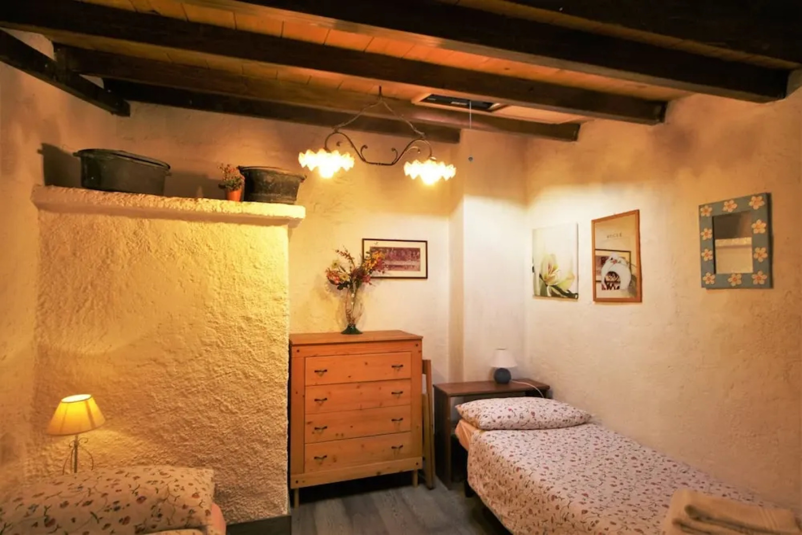 Appartamento Da Sei In Corte Tra Il Centro E Fiera