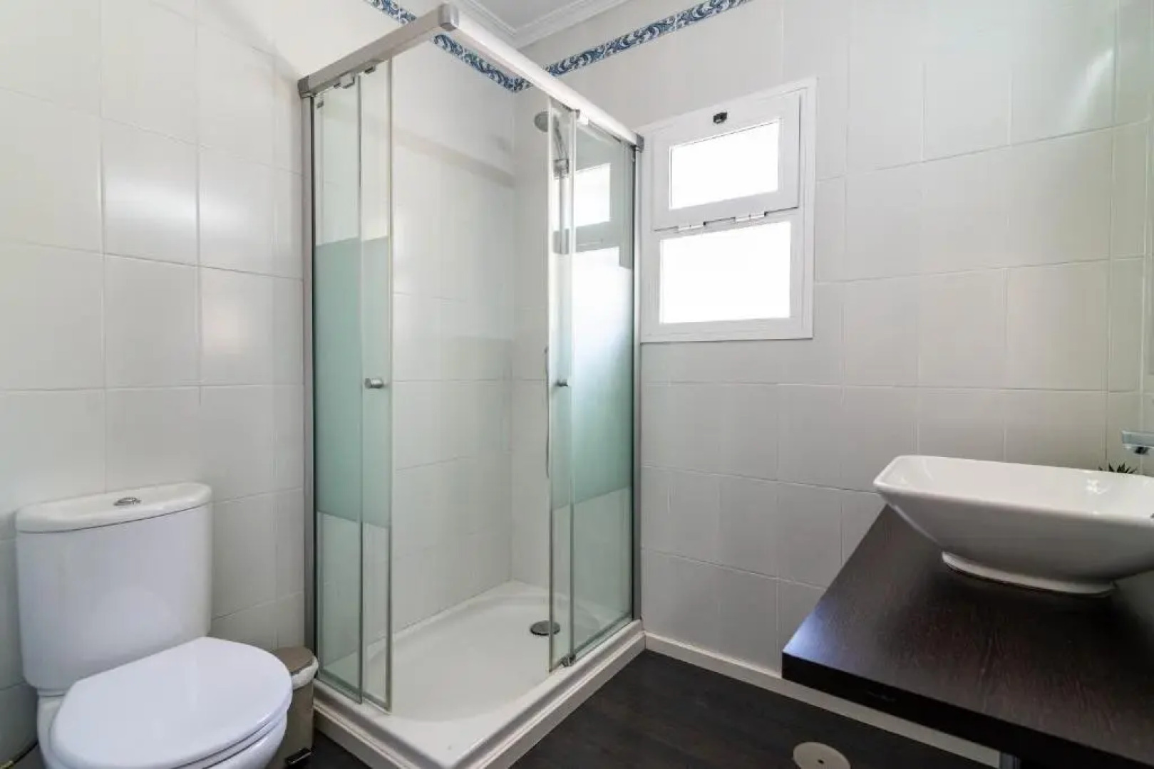 N&A Velázquez 5BDR Independent Villa