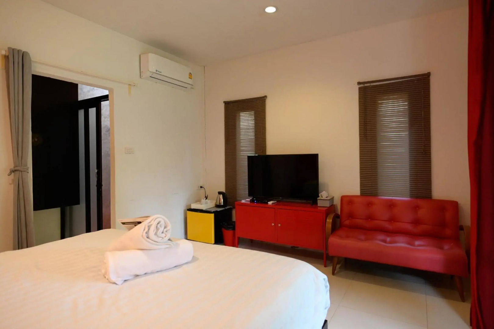 Saphli Villa Beach Resort