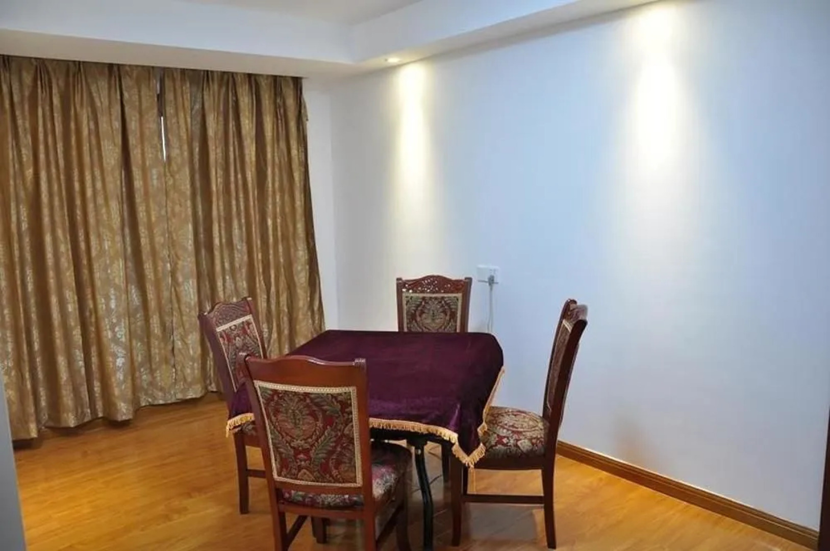 Wenxin 99 Business Hotel