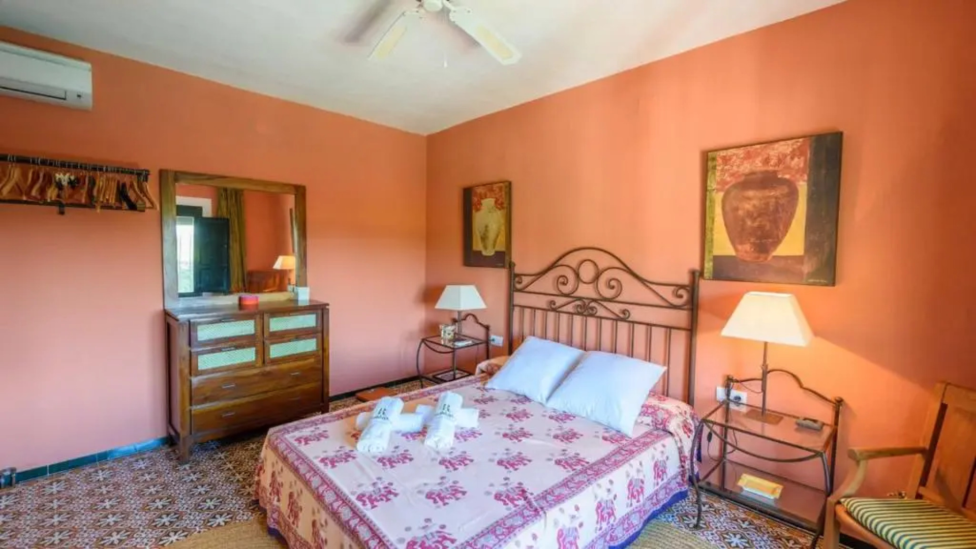 Casa Las Palmeras Sanlucar La Mayor by Ruralidays