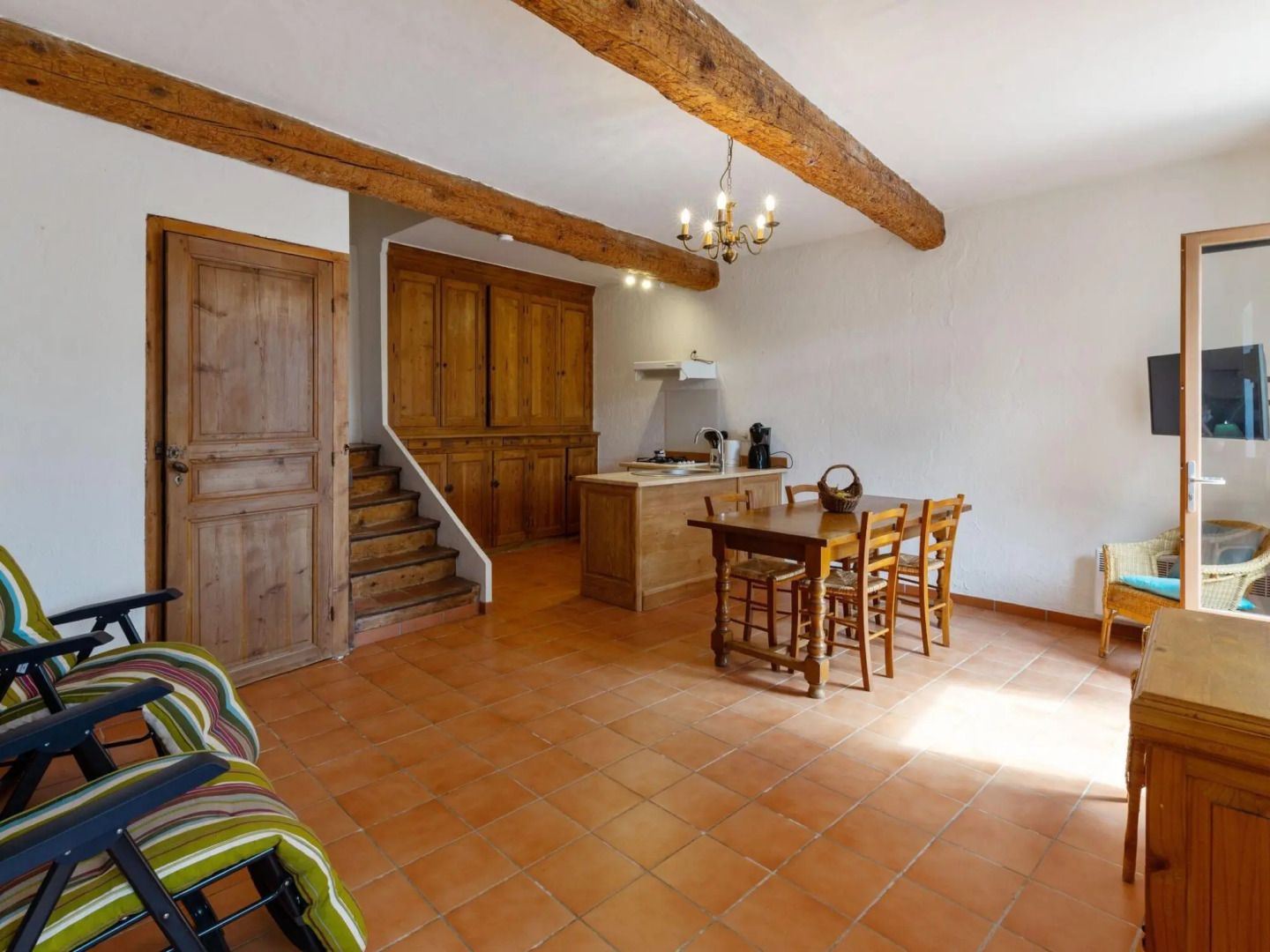 Charming Holiday Home in Tautavel with Balcony